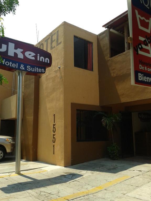 Uke Inn Hotel & Suites Xamaipak 图斯特拉古铁雷斯 外观 照片